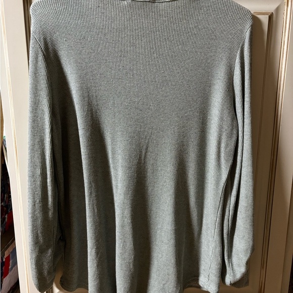 Jane and Delancey top ladies size medium - Picture 6 of 6